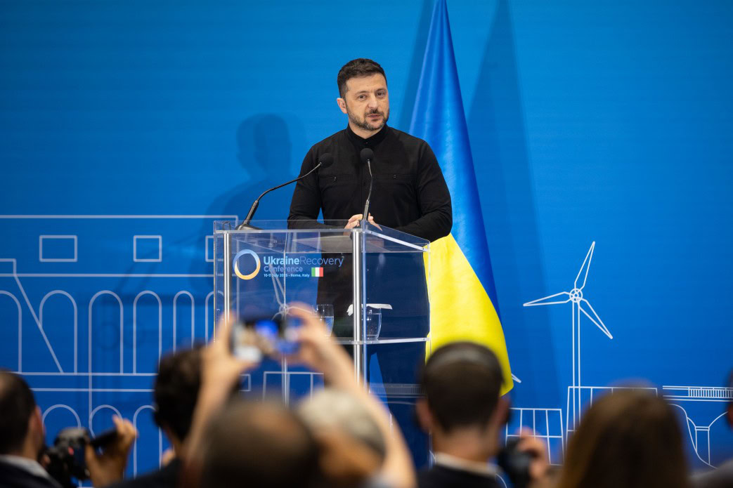 Стаття: Зеленський: Наступний етап перемовин з РФ можливий після завершення обмінів
