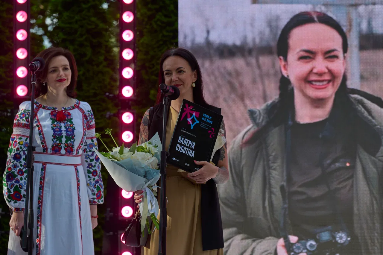 Стаття: Захисниця Маріуполя Валерія Суботіна отримала відзнаку Women in Arts 2025