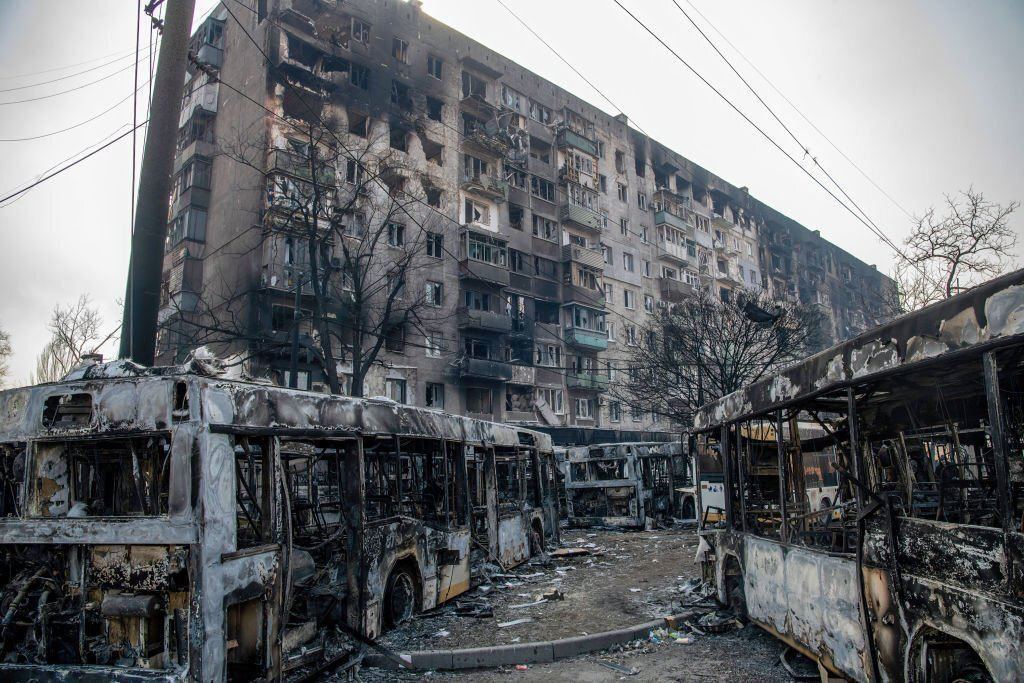 Стаття: У Маріуполі знімають фільм про «визволення» — росіяни планують покази в університетах і садочках