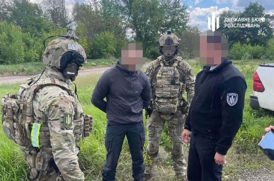 Стаття: На Донеччині військовий намагався продати зброю підрозділу