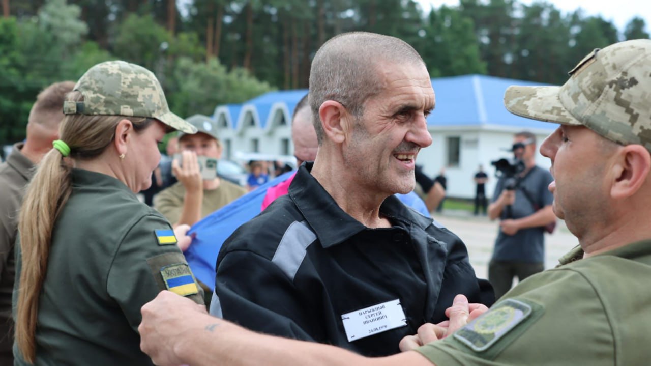 Зображення посту: Україна повернула своїх захисників з російського полону — серед звільнених є засуджені