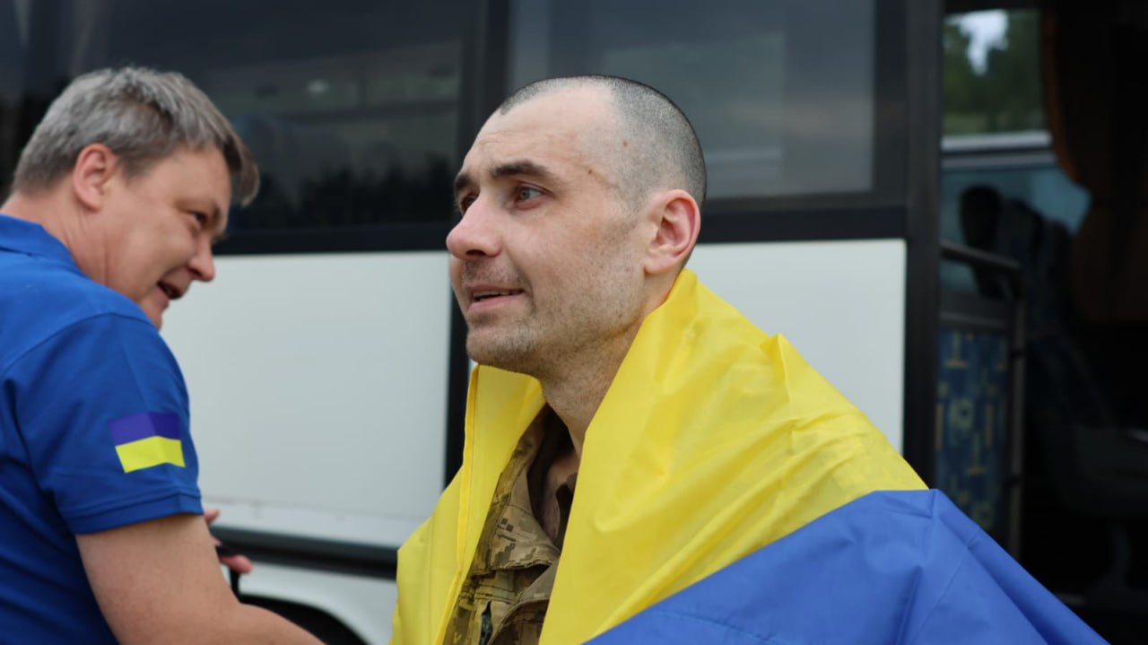 Зображення посту: Україна повернула своїх захисників з російського полону — серед звільнених є засуджені