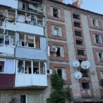 Зображення посту: Російські військові вдарили по школах та будинках у Слов’янську — є поранені