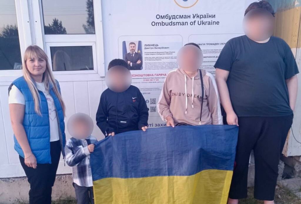 Стаття: В Україну вдалося повернути ще сімох дітей з окупації