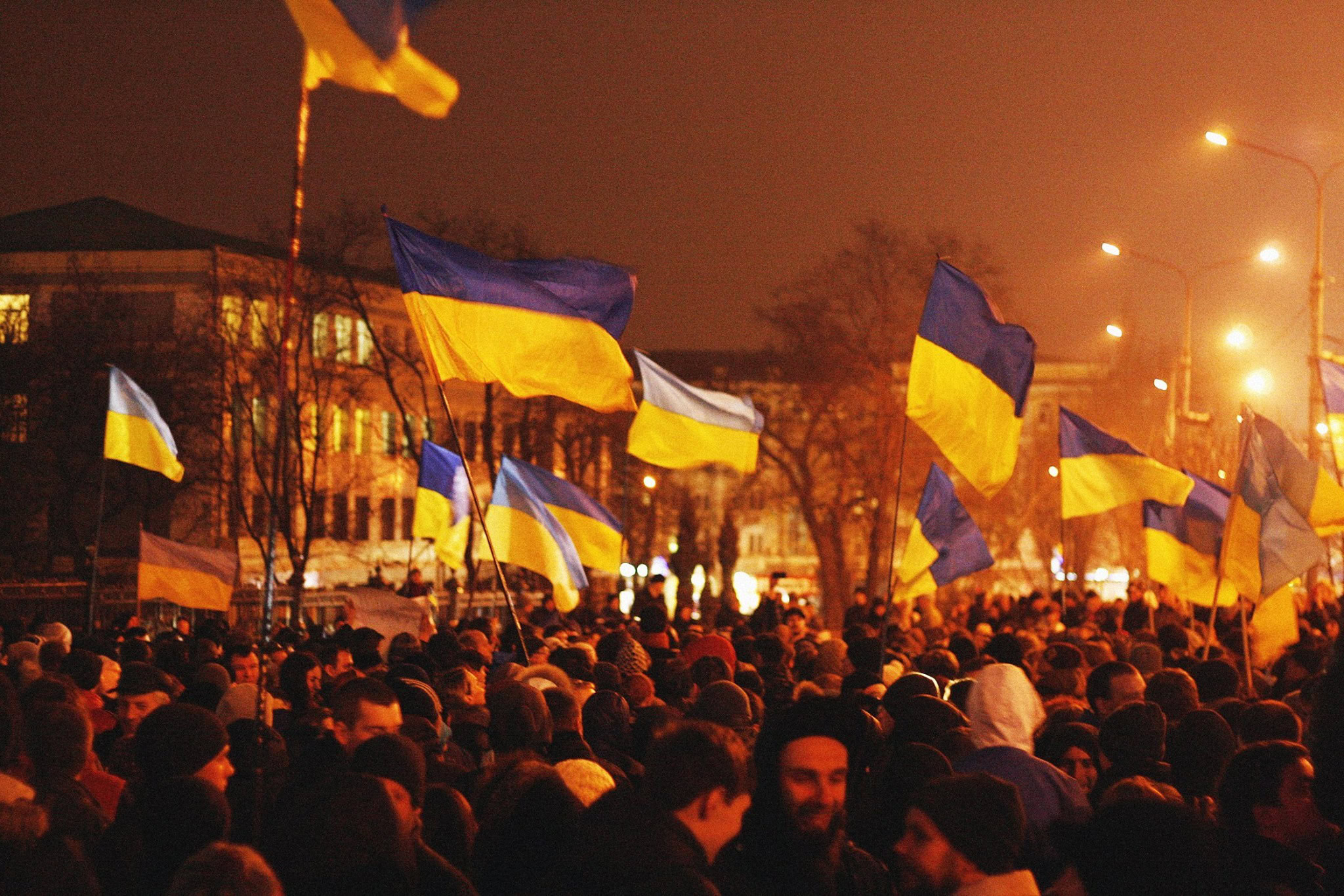Стаття: 12 років тому у Донецьку тисячі людей вийшли на мітинг «За Єдину Україну»